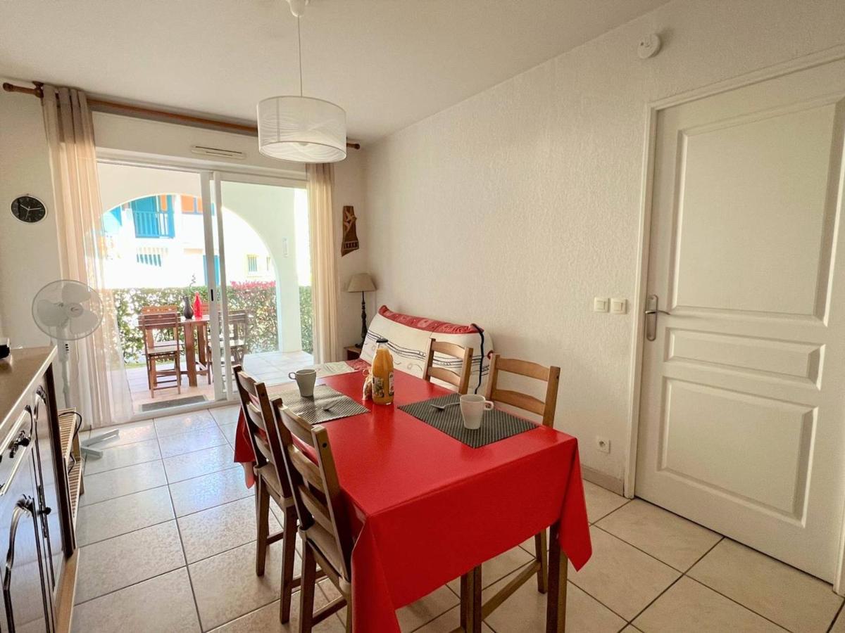 Appartement T1 Bis Avec Jardin Prive Et Piscine, 4 Pers, Cambo-Les-Bains - Fr-1-495-13 Exteriör bild